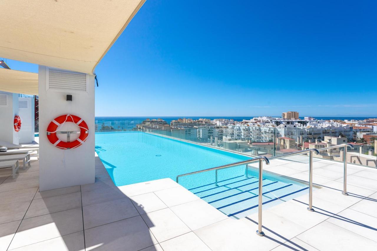 Blue Infinity Luxury Apartment By Ghr Rentals Estepona Exteriör bild
