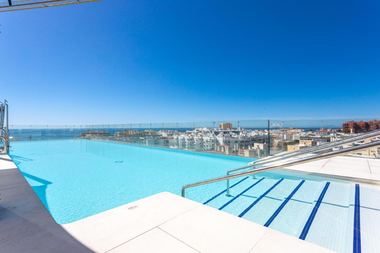 Blue Infinity Luxury Apartment By Ghr Rentals Estepona Exteriör bild
